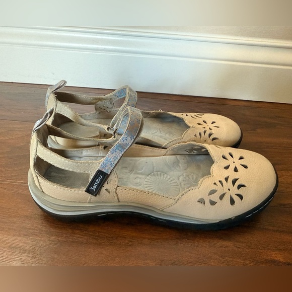 JBU by Jambu Beige/light Gray Adventure Cutout Mary Jane Flats-Size 7.5 - Picture 8 of 12